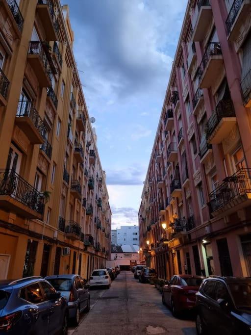 Sailor Apartment Nel Cabanyal فالنسيا المظهر الخارجي الصورة